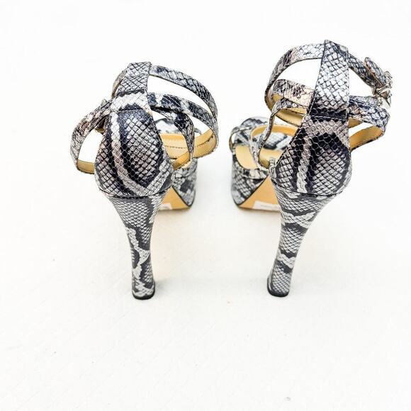 Michael Kors Xenia Silver Platform Leather Heels SIze 6 SAMPLE quality - Picture 3 of 5